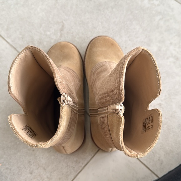 Bandy Boot Elephantito - Picture 7 of 9